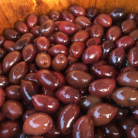 Olives grecques vertes et noires conditionnées en bidon ou en seau